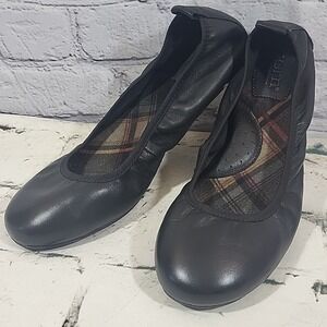 Born Leather Ballet Flats Black Slip-On Comfort Flex Size 7.5